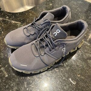 On Running Men's Dark Gray Athletic Shoes